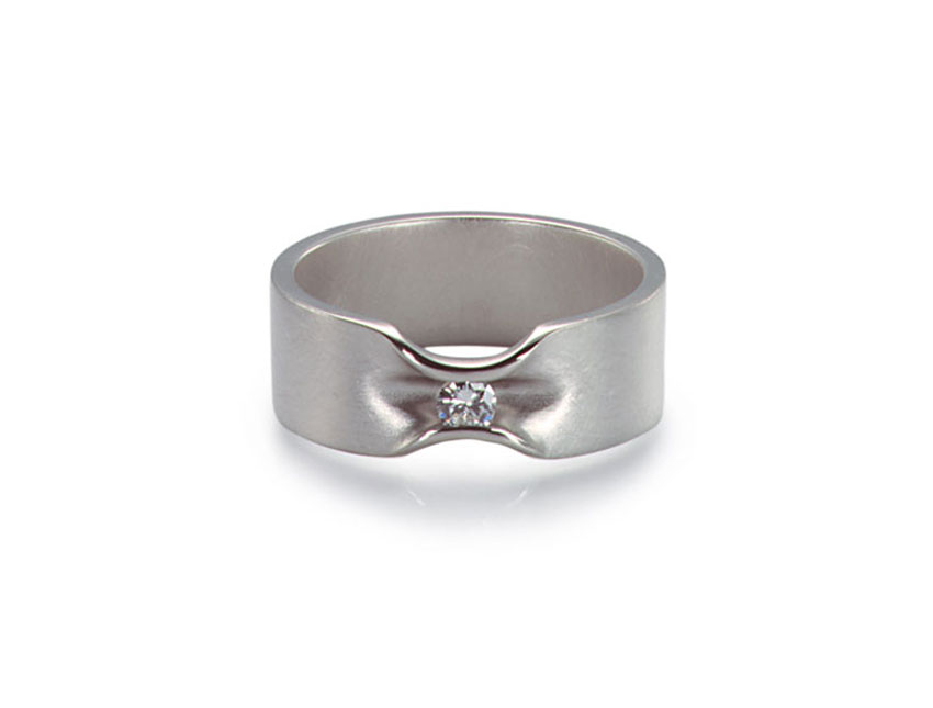 Platin Ring mit Brillant 0,10ct von Ursula Scholz Platin Ring 0,10ct